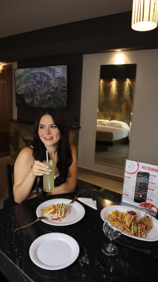 Hotel Myst. Monterrey Zewnętrze zdjęcie
